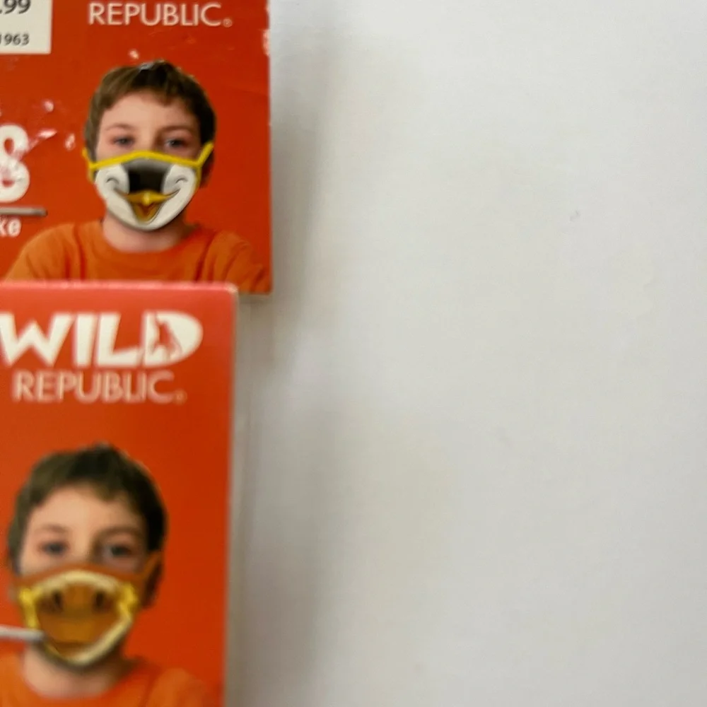 Wild Smiles Child Size Reusable Penguin and Giraffe Face Mask